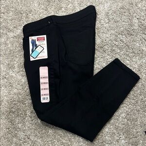 Black Skinny Jeans Levi